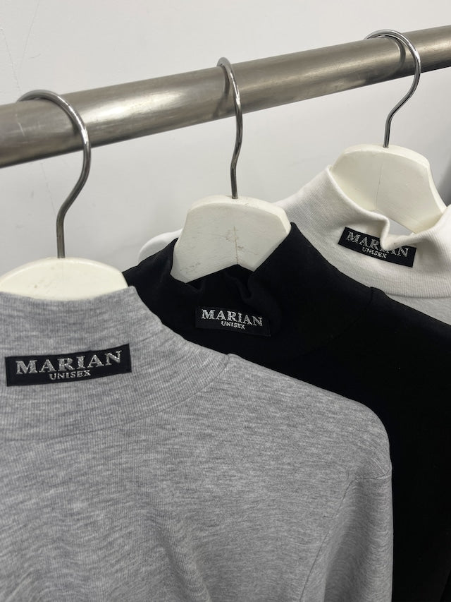 タグデザインハイネックカットソー bt2017