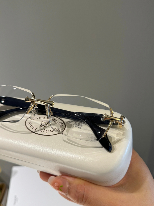 アンティークリムレスグラス bt2196