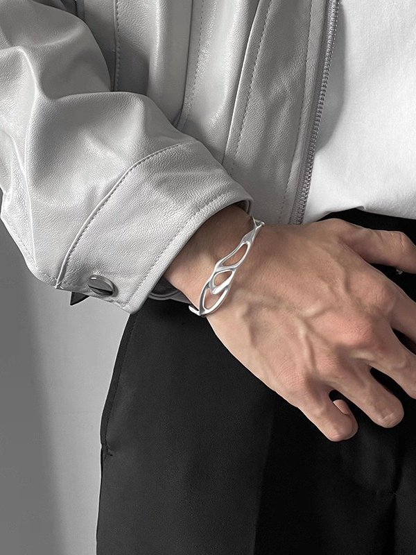 アシンメトリーシルバーバングル bt2201