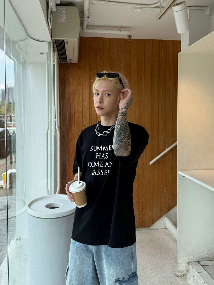 モノトーンロゴデザインTシャツ bt2153