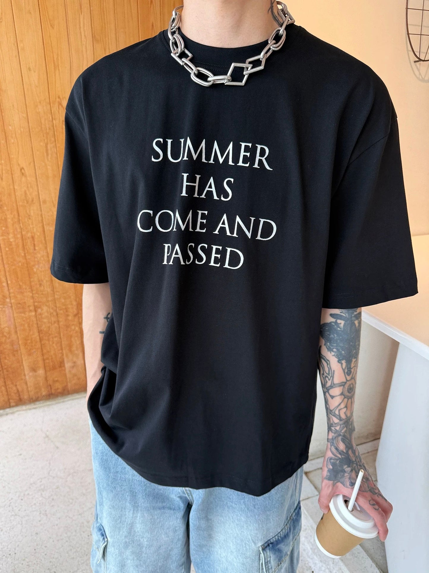 モノトーンロゴデザインTシャツ bt2153