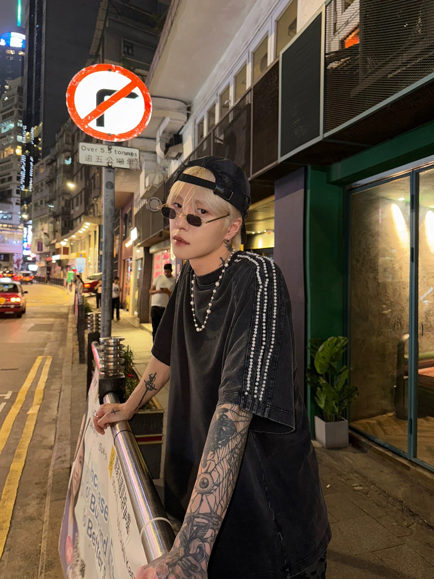 パールラインストリートTシャツ bt2159